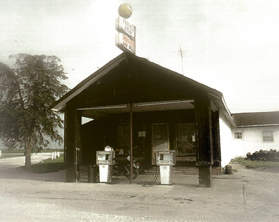 Parenza Gas Station Convenience Store